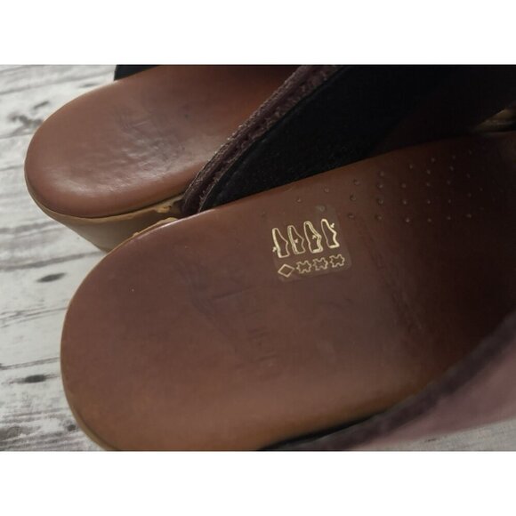 Dansko Suede Leather Slip On Wedge Clogs Women’s US 8.5 Purple Mauve - Picture 4 of 13